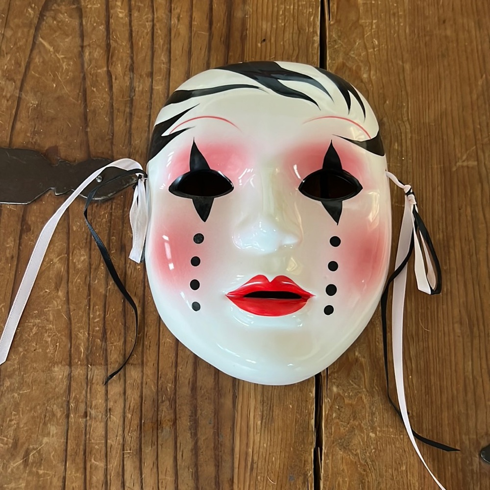 Ceramic Mask